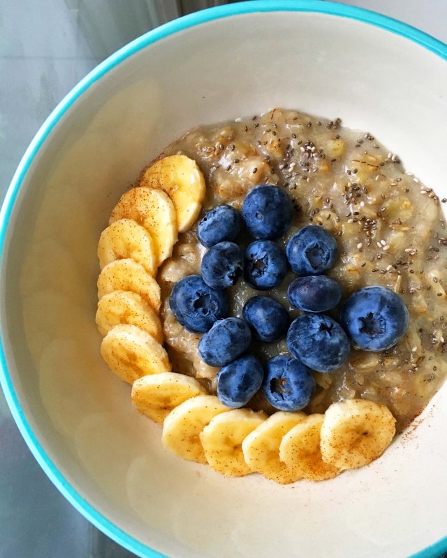 Banana Cinnamon Oatmeal